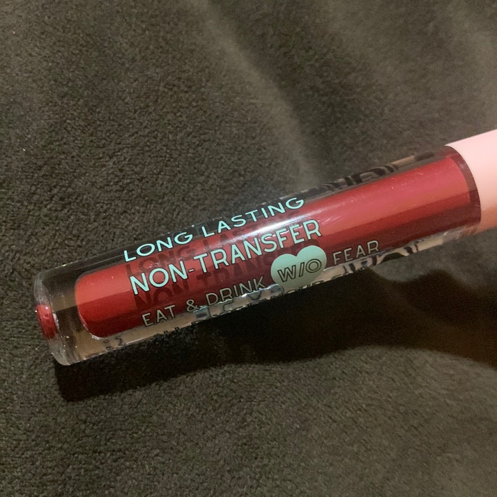 Kimchi Mattely Poppin liquid lipstick